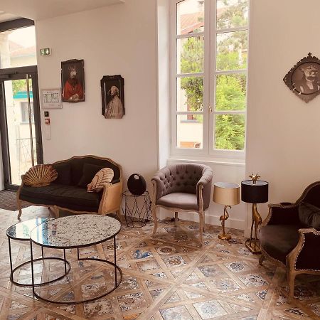 Hotel Chez Flo à Parentis-en-Born Extérieur photo